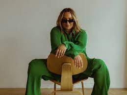 Becca Luna - CEO of Showit